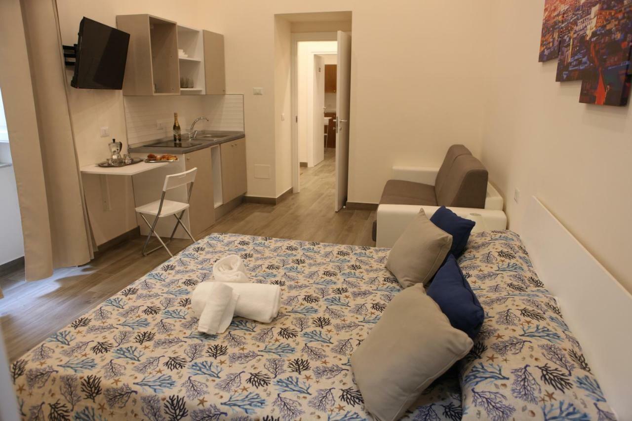 Garibaldi Station 2Punto0 Bed & Breakfast Napoli Exterior foto