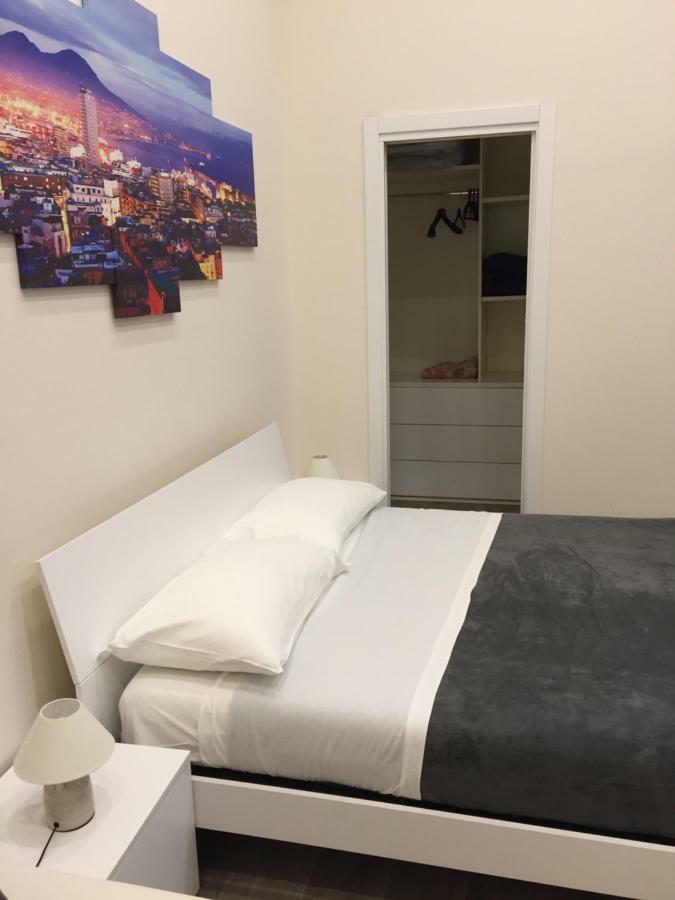 Garibaldi Station 2Punto0 Bed & Breakfast Napoli Exterior foto