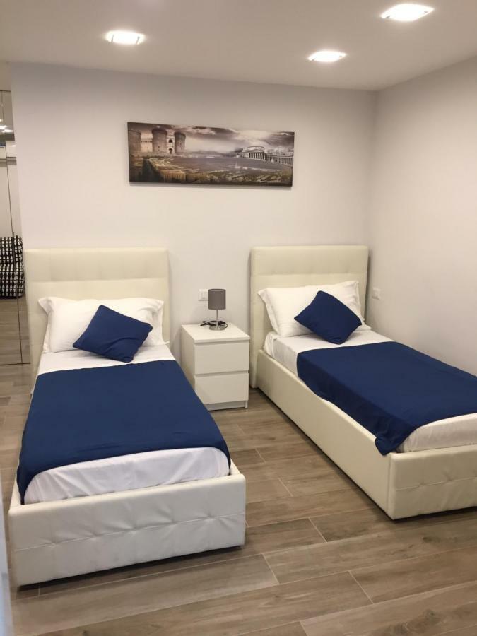 Garibaldi Station 2Punto0 Bed & Breakfast Napoli Exterior foto